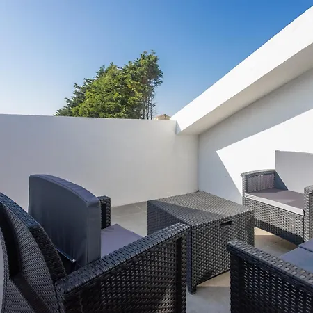 Refugio Barcas * Lourinhã